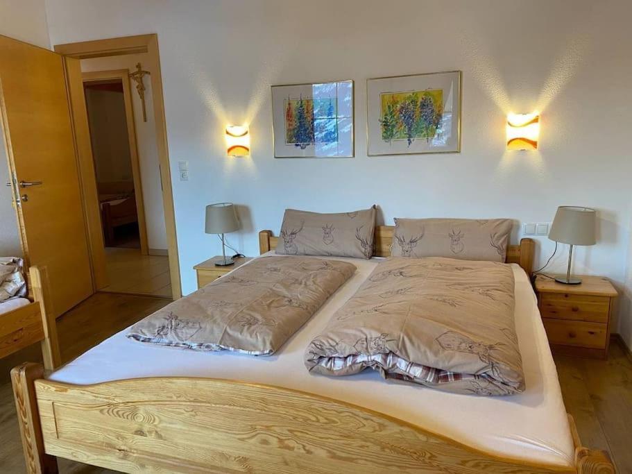 Ferienhaus Zillertal Panorama Blick Balkon Sauna Zellberg ภายนอก รูปภาพ