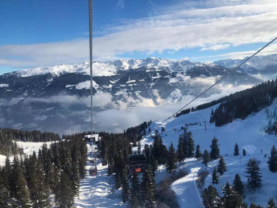 Ferienhaus Zillertal Panorama Blick Balkon Sauna Zellberg ภายนอก รูปภาพ