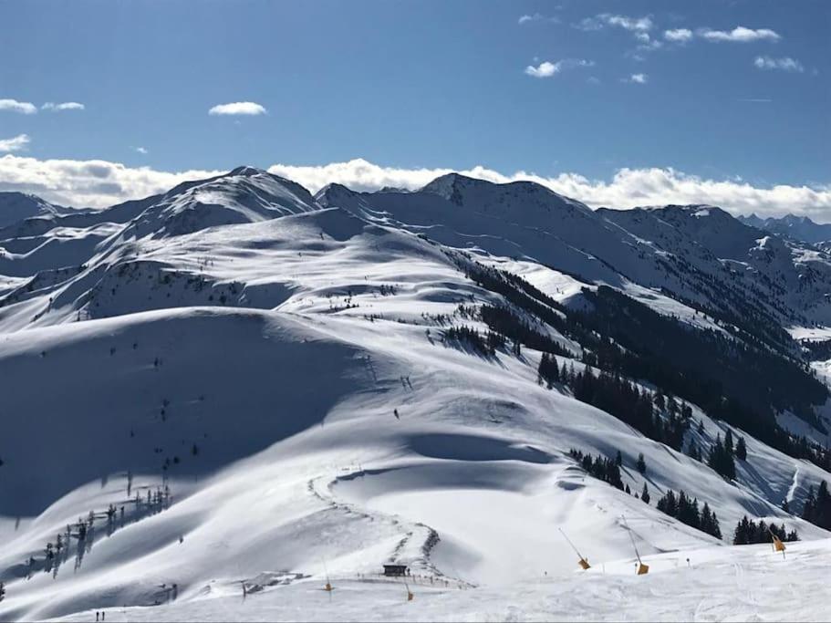 Ferienhaus Zillertal Panorama Blick Balkon Sauna Zellberg ภายนอก รูปภาพ