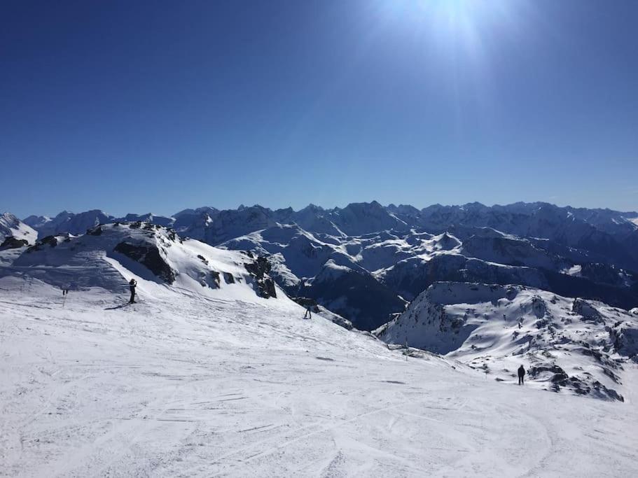 Ferienhaus Zillertal Panorama Blick Balkon Sauna Zellberg ภายนอก รูปภาพ