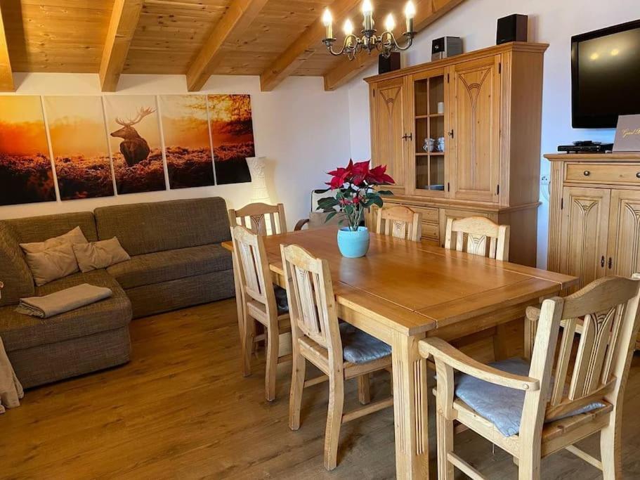 Ferienhaus Zillertal Panorama Blick Balkon Sauna Zellberg ภายนอก รูปภาพ