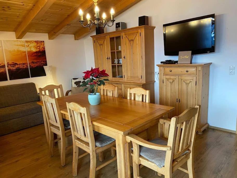 Ferienhaus Zillertal Panorama Blick Balkon Sauna Zellberg ภายนอก รูปภาพ