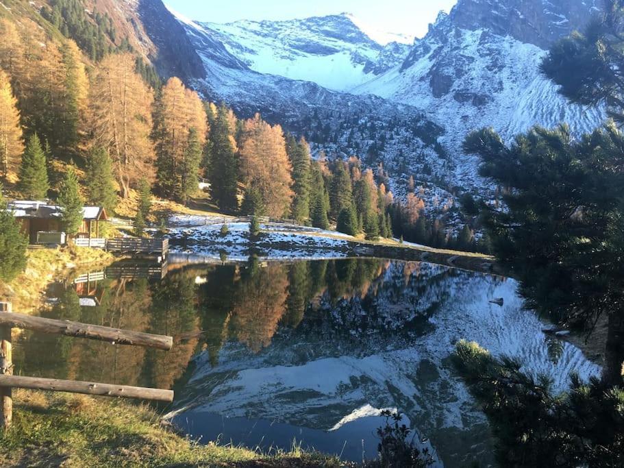 Ferienhaus Zillertal Panorama Blick Balkon Sauna Zellberg ภายนอก รูปภาพ