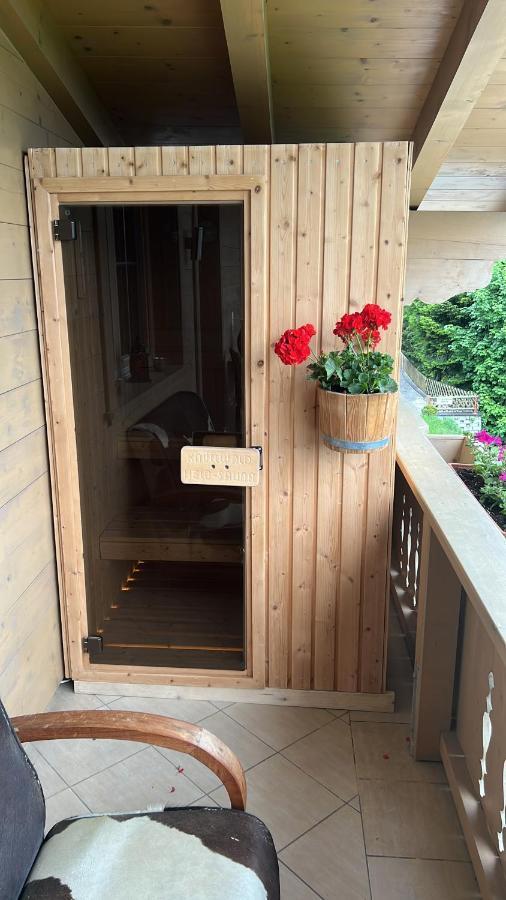 Ferienhaus Zillertal Panorama Blick Balkon Sauna Zellberg ภายนอก รูปภาพ