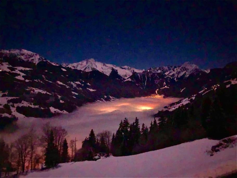 Ferienhaus Zillertal Panorama Blick Balkon Sauna Zellberg ภายนอก รูปภาพ