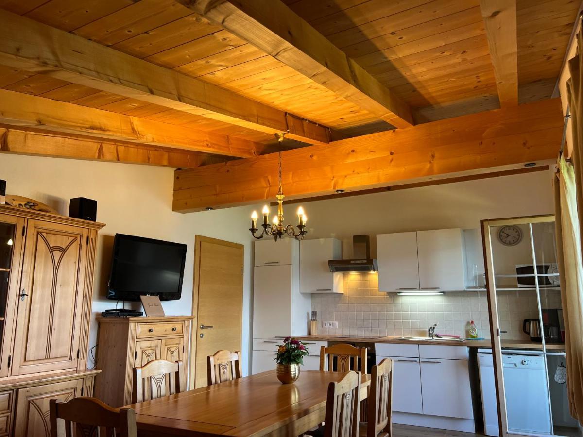 Ferienhaus Zillertal Panorama Blick Balkon Sauna Zellberg ภายนอก รูปภาพ